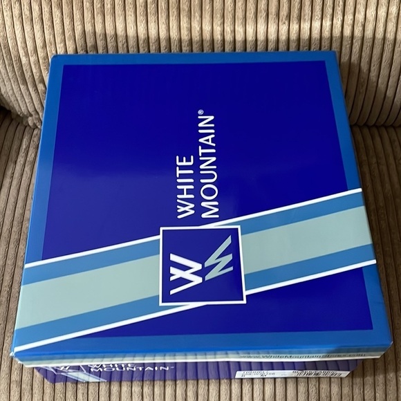 White Mountain comfortable long boots 👢 - Picture 9 of 10